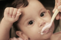 Brincadeiras criativas para seu filho comer melhor Brincadeiras criativas para seu filho comer melhor